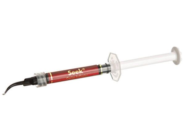 Seek-syringe-with-tip_PREPARE-highdef